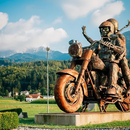 Theresienhof Apartmán